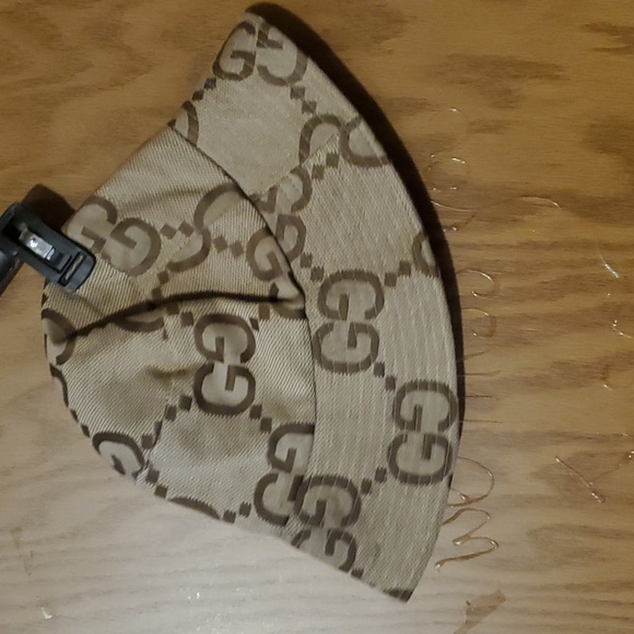 Gucci hat - Picture 2 of 2